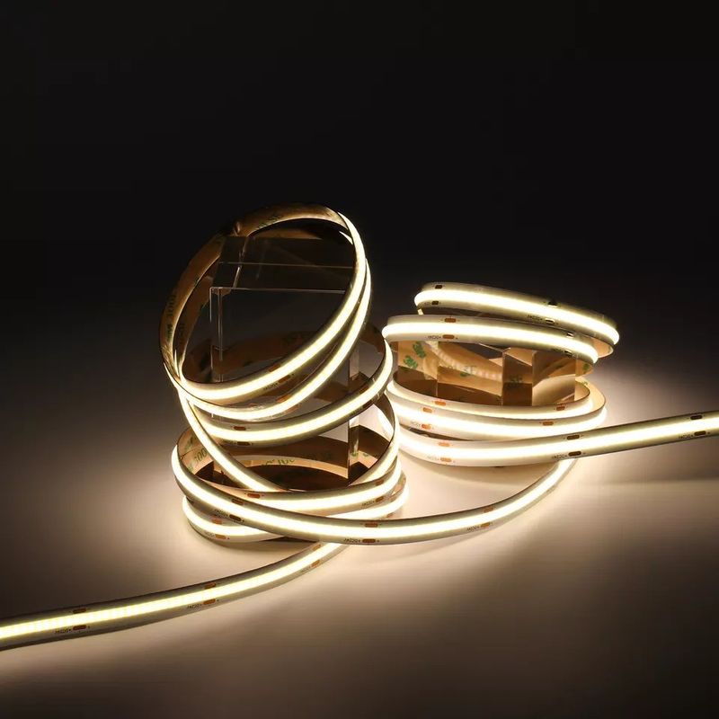 320Leds 柔軟なLEDストライプ 白/温かい白 DC24V 8mm 幅 統合 COB LEDライト