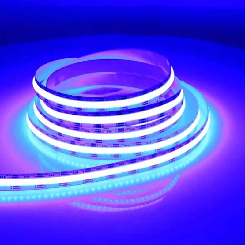 供給 柔軟なデジタル RGB COB LED ストライプライト 50000 時間作業時間と 3-