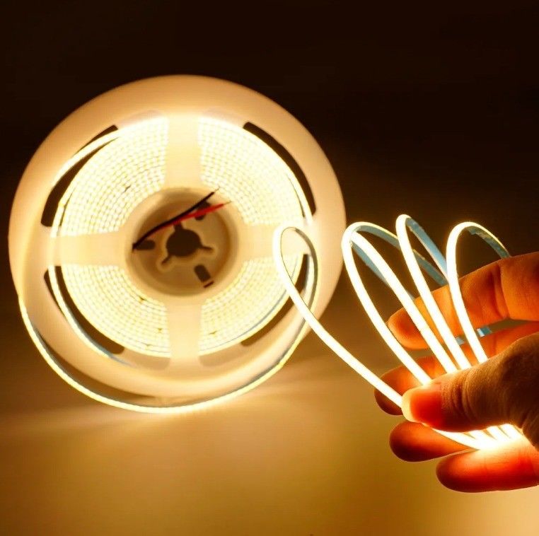 80lm/w 400leds/m Ultra Thin 5V 12V 24V IP20 ホワイト COB LEDライトストライプ 3mm 5mm 幅 ホワイトブルー レッドグリーン FCOB LEDストライプ